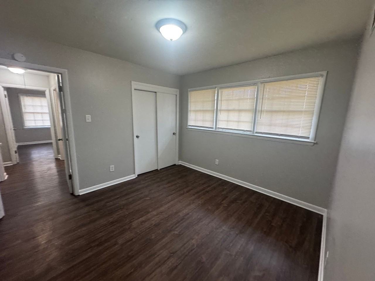 1727 Goodhaven Dr - Photo 4 of 8