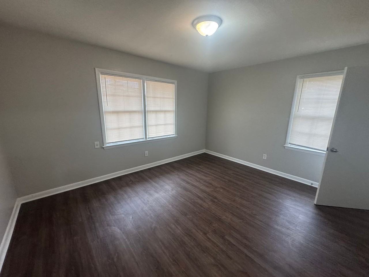 1727 Goodhaven Dr - Photo 7 of 8