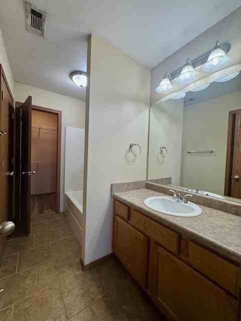 4202 Sw Chapelstone Ave #3 - Photo 7 of 18