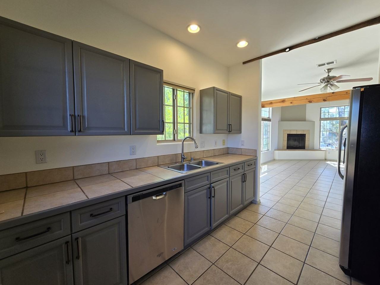 4141 Soaring Eagle Ln - Photo 5 of 24