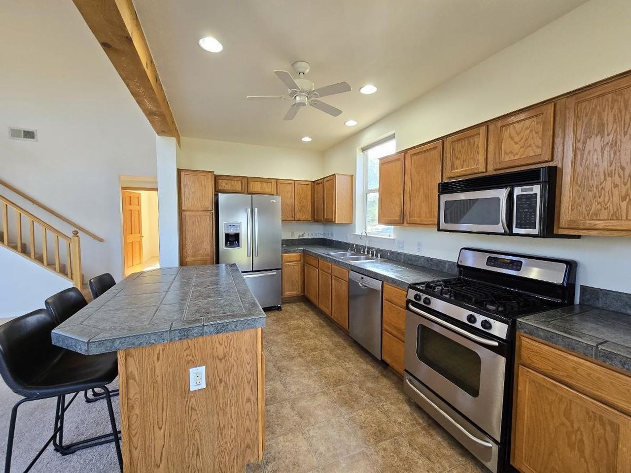 4252 Falling Star Ln - Photo 5 of 24