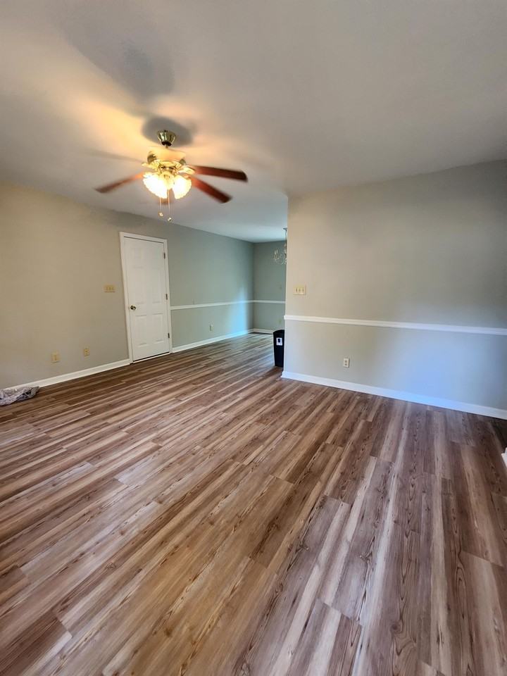 125 Village Way Nw #0 - Photo 2 of 11