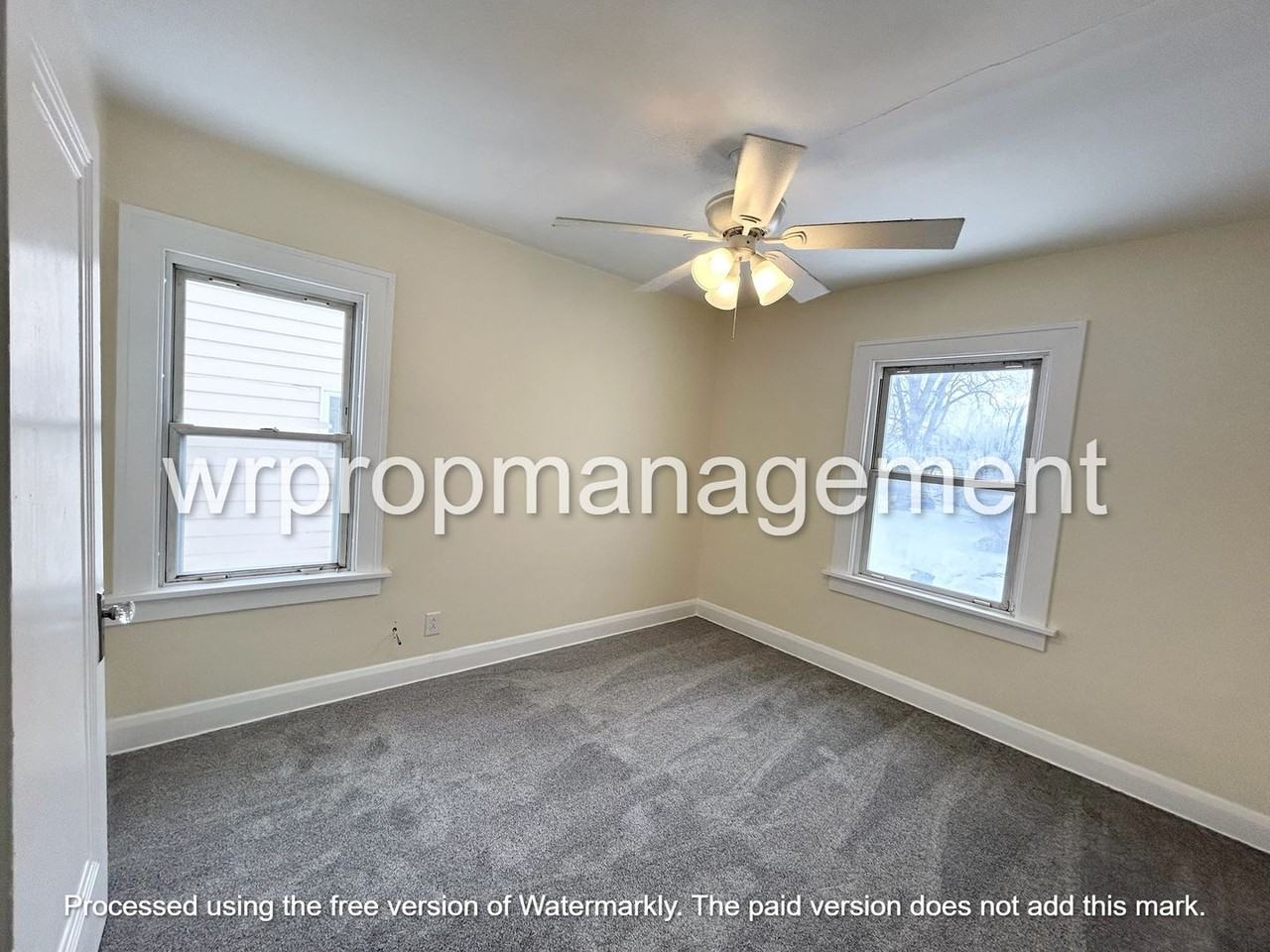 3827 Sherbrooke Rd - Photo 7 of 10