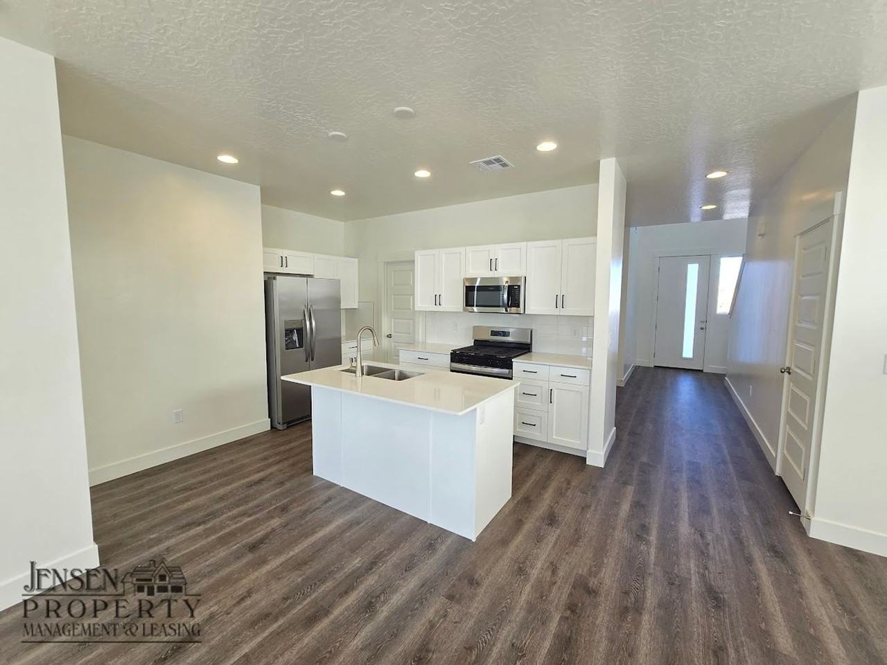 6203 S Tracer Ct N - Photo 4 of 29