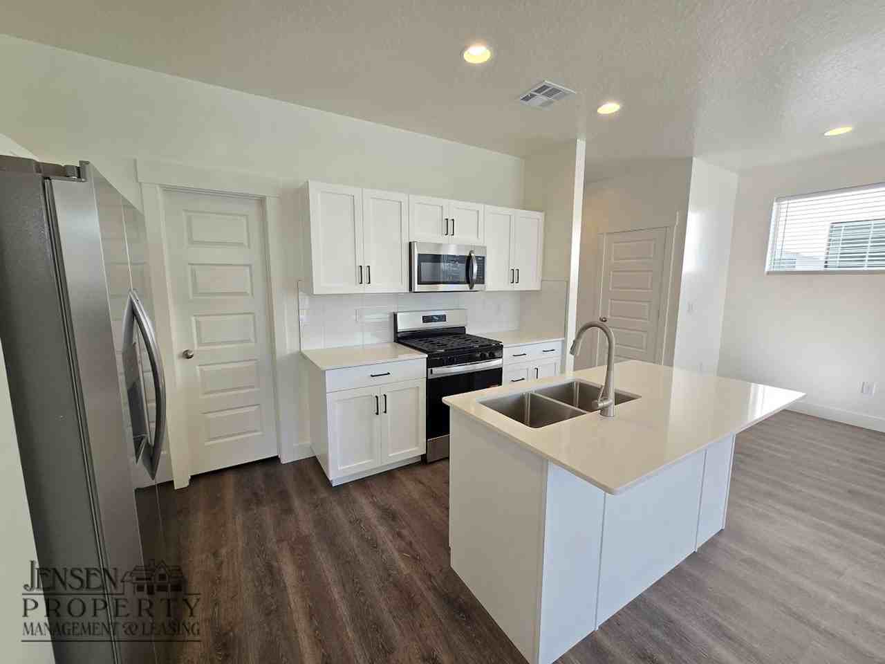 6203 S Tracer Ct N - Photo 6 of 29