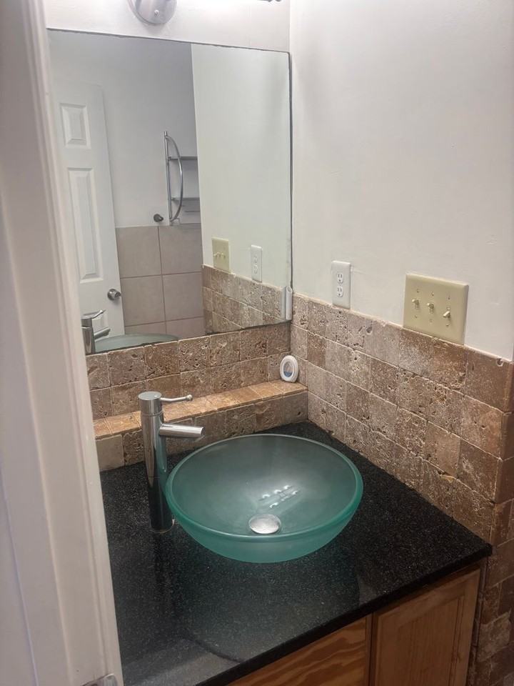 20 John Dodd Rd - Photo 6 of 9