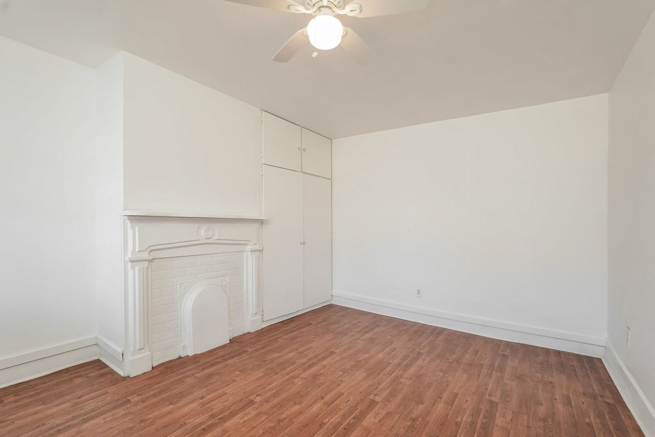 312 Walton Way - Photo 2 of 21