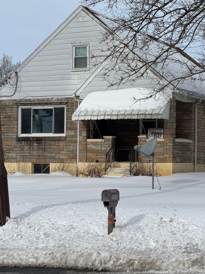 3547 Carter Rd - Photo 2 of 16