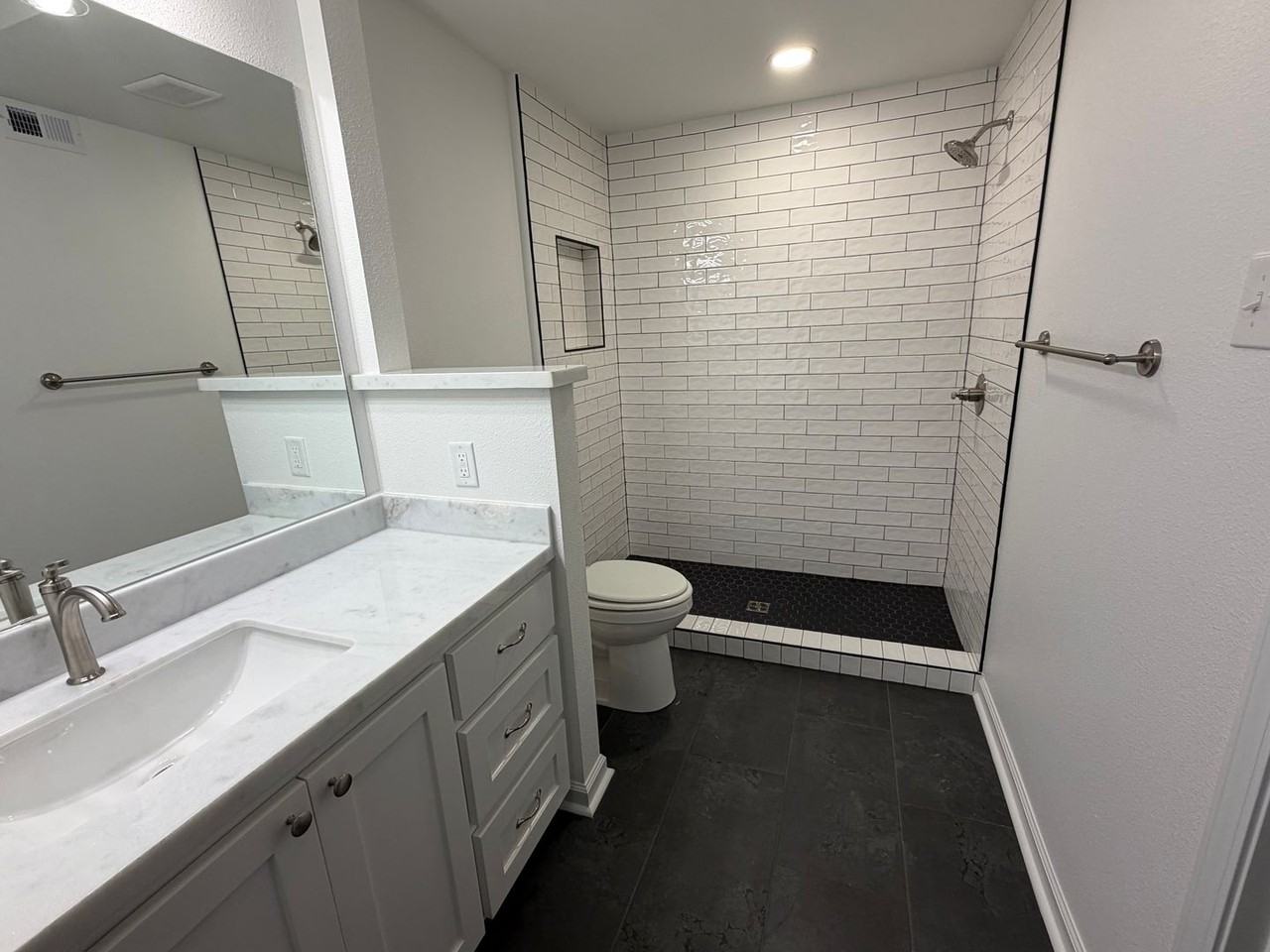 1307 Wedgewood Dr - Photo 7 of 12