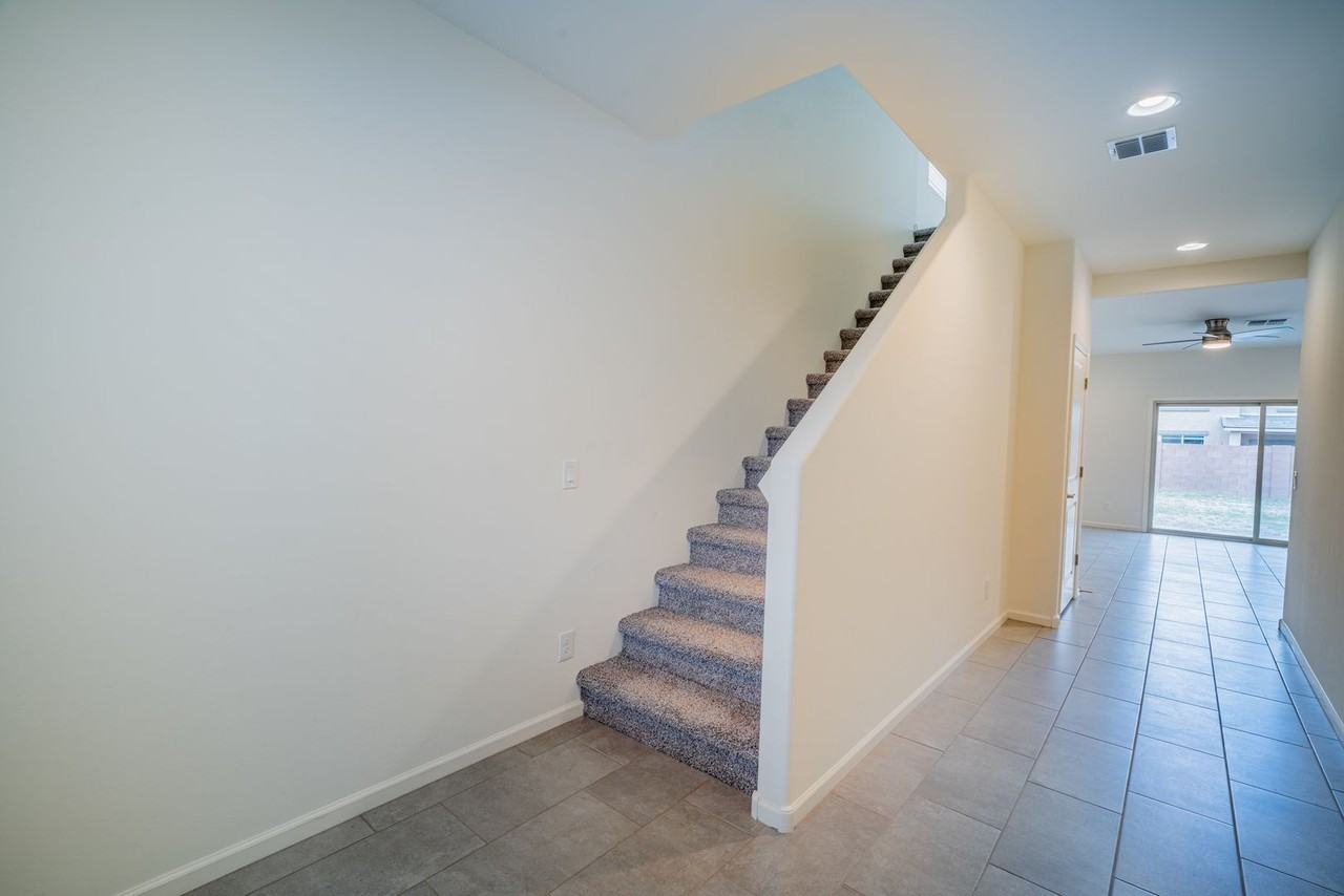 11896 W Charismatic Dr - Photo 5 of 16