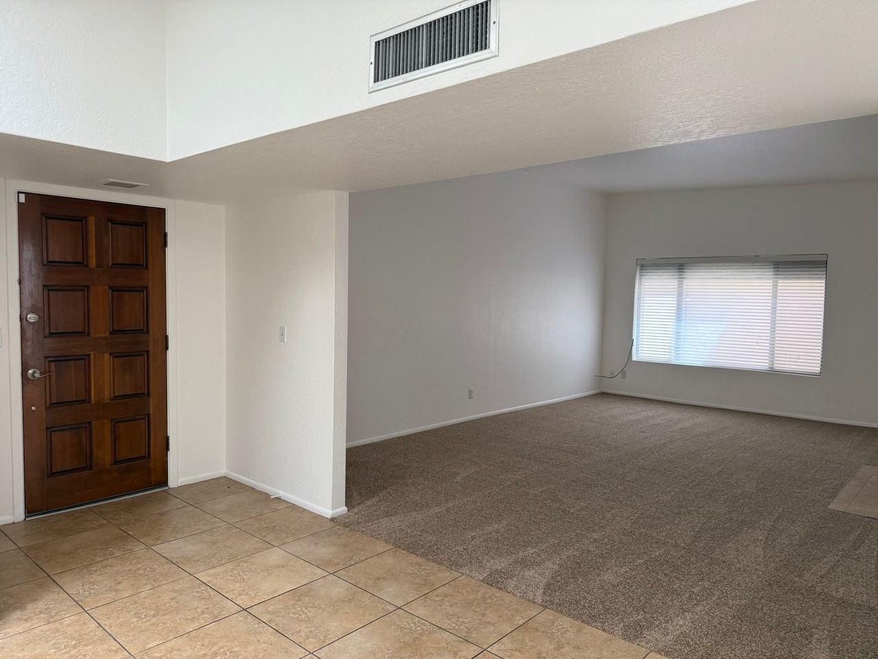 639 N Richey Blvd - Photo 6 of 30