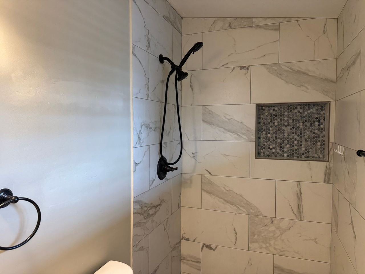 7252 E Beverly Dr - Photo 3 of 18