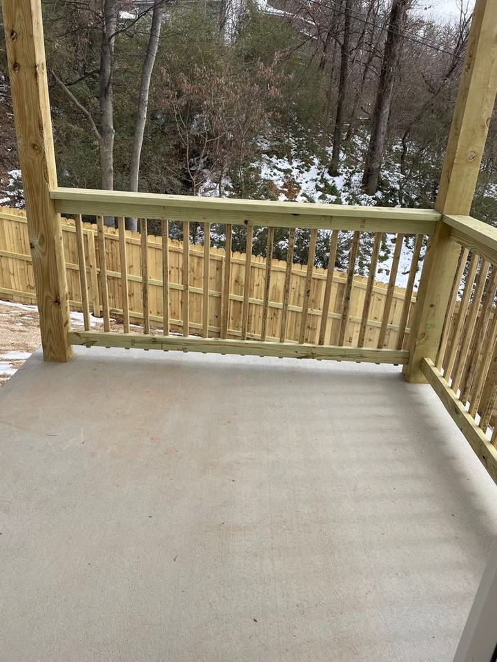 516 Lafayette St - Photo 5 of 12