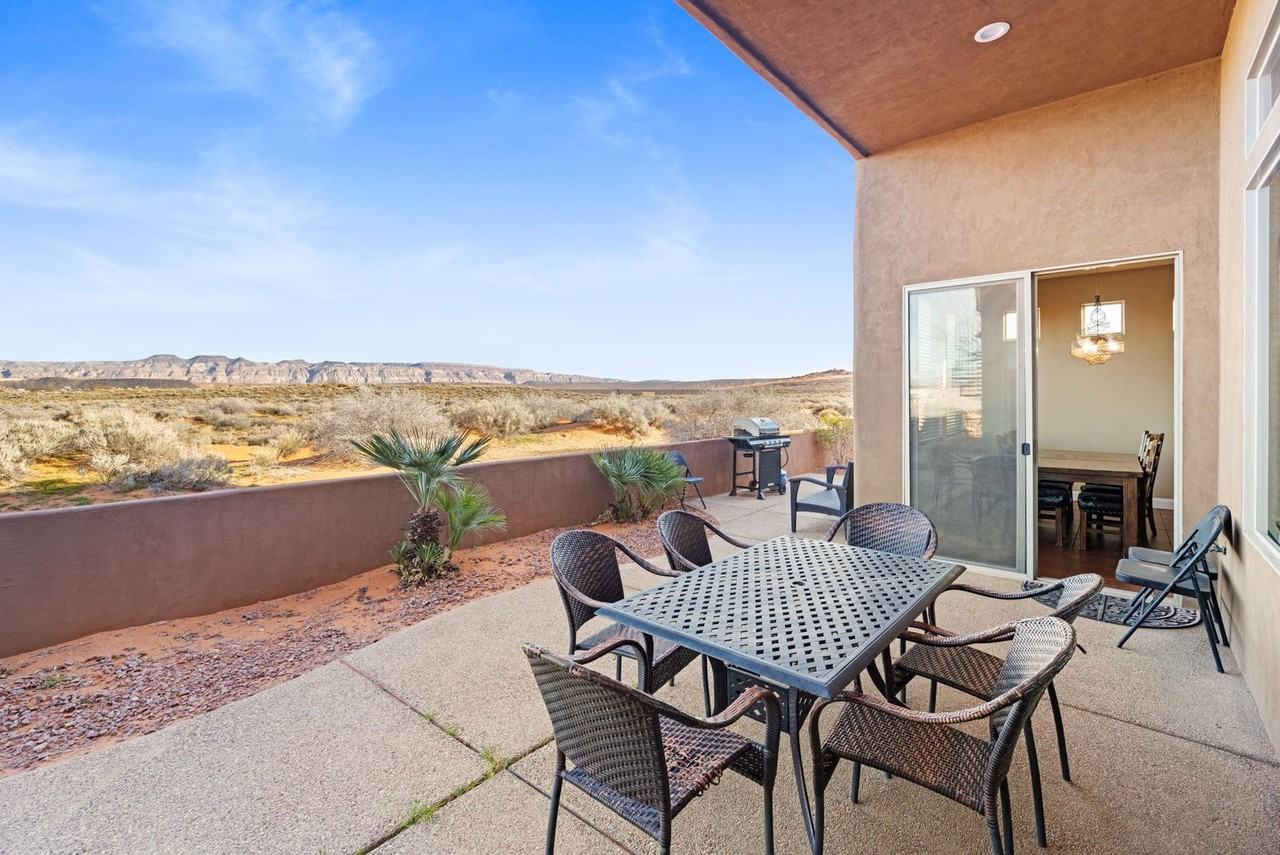 3193 S 4900 W - Photo 7 of 35