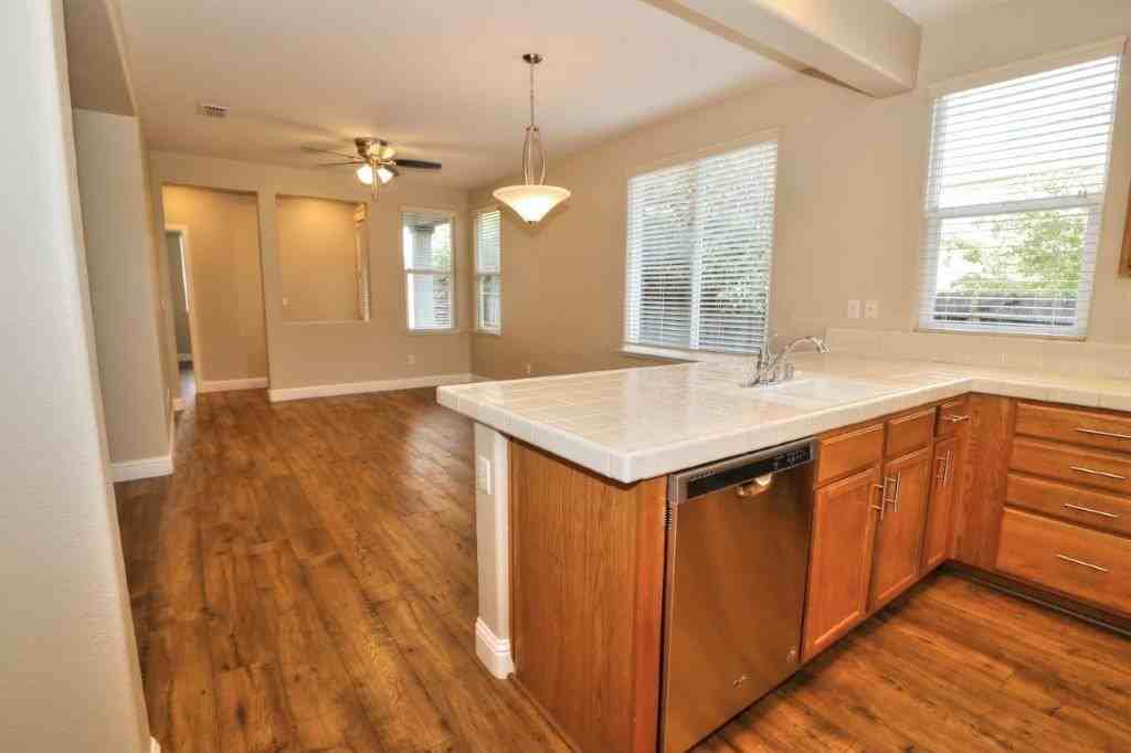 1224 Manza Cir - Photo 4 of 10