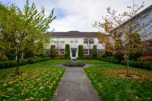 2145 Ne Hancock St #9 - Photo 1 of 1