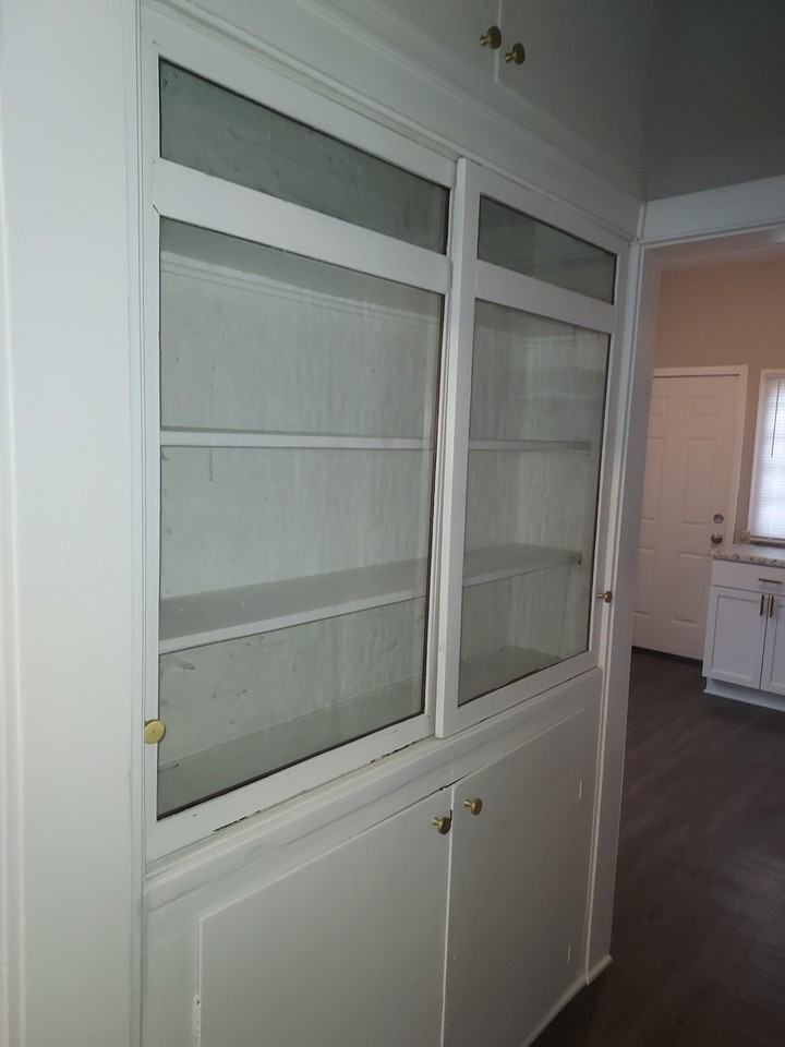 329 Marshall St #1 - Photo 6 of 11