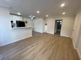 1421m - Photo 1 of 1