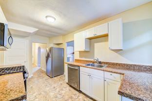 433 Winton St - Photo 1 of 1