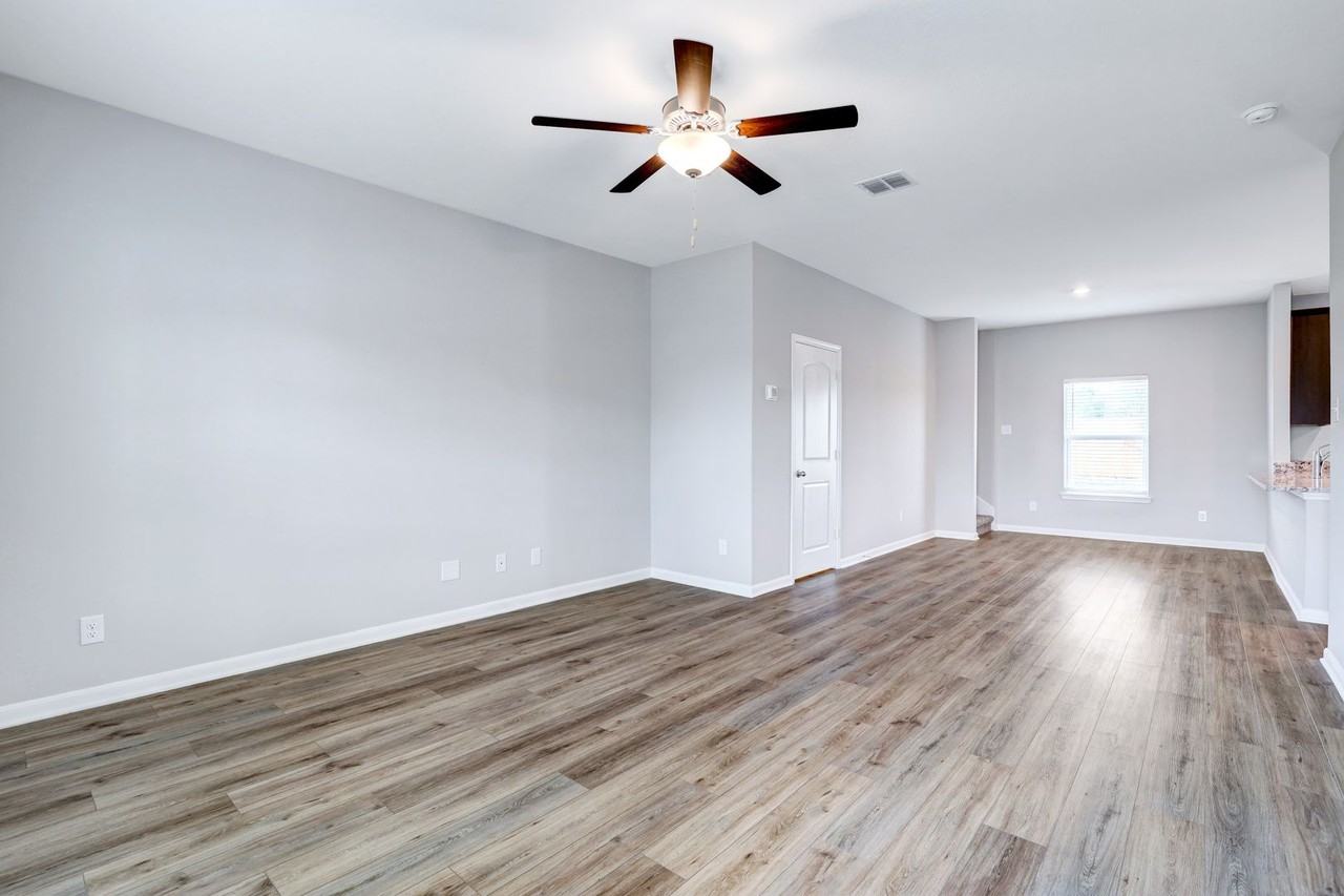 6403 Warhol Cp - Photo 4 of 29