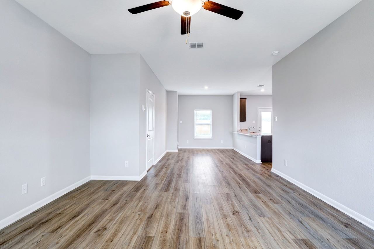 6403 Warhol Cp - Photo 5 of 29