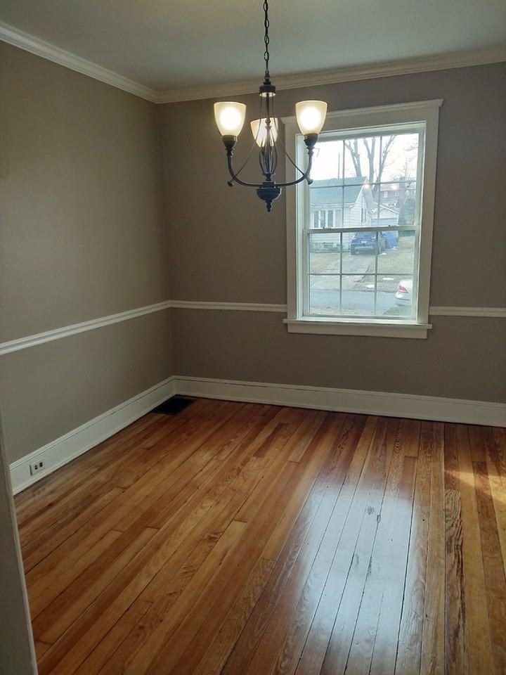 1138 Arcadia St - Photo 6 of 8