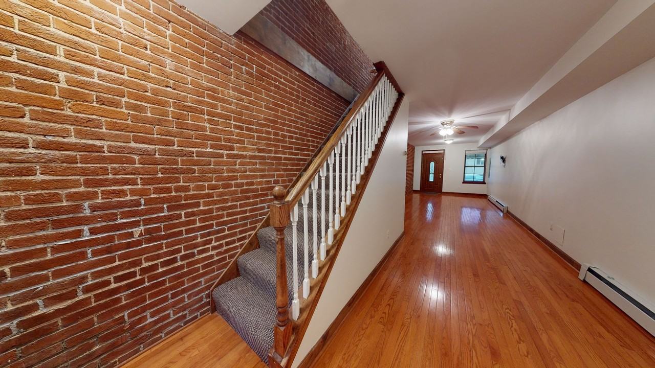 1008 23rd St Nw - Photo 5 of 19