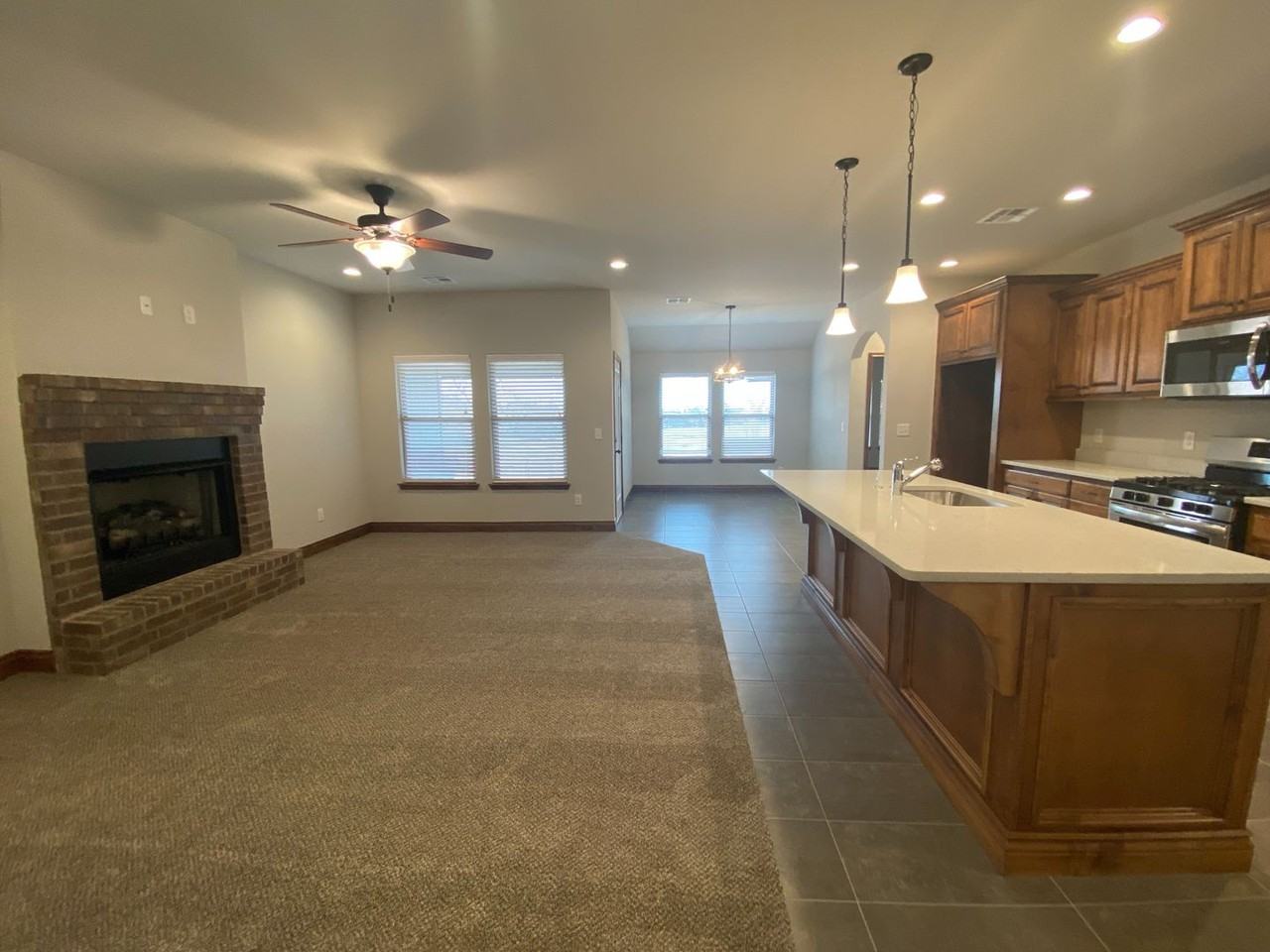 7117 Daxton Ct - Photo 3 of 33