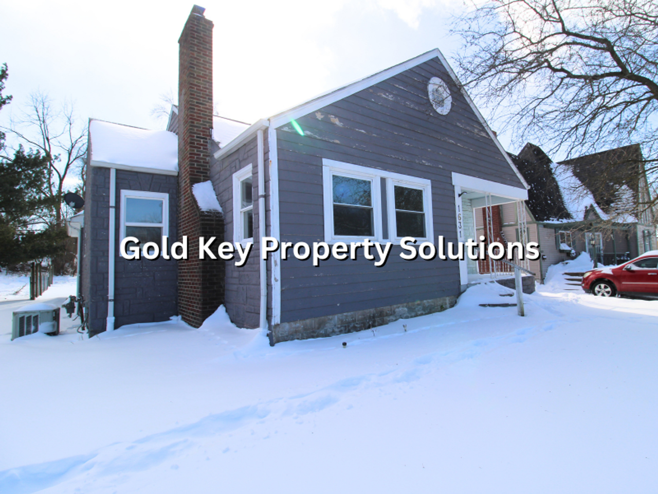 1631 W 9th St - Photo 2 of 19