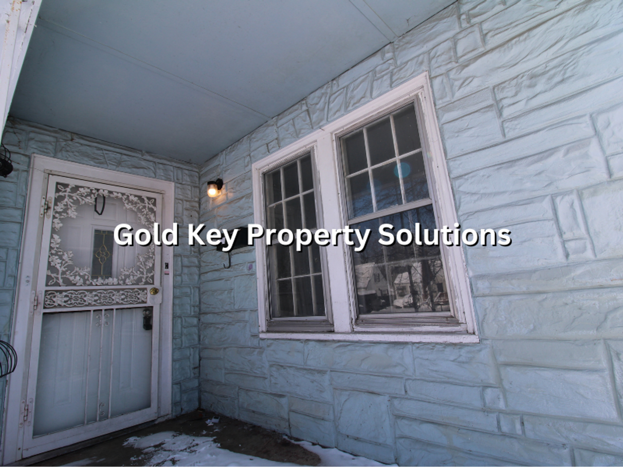 1631 W 9th St - Photo 4 of 19