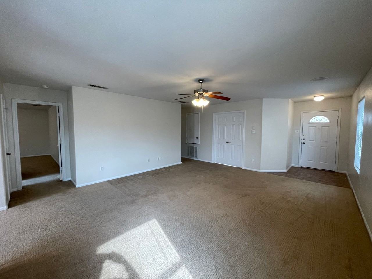 6600 Taree Loop - Photo 7 of 33