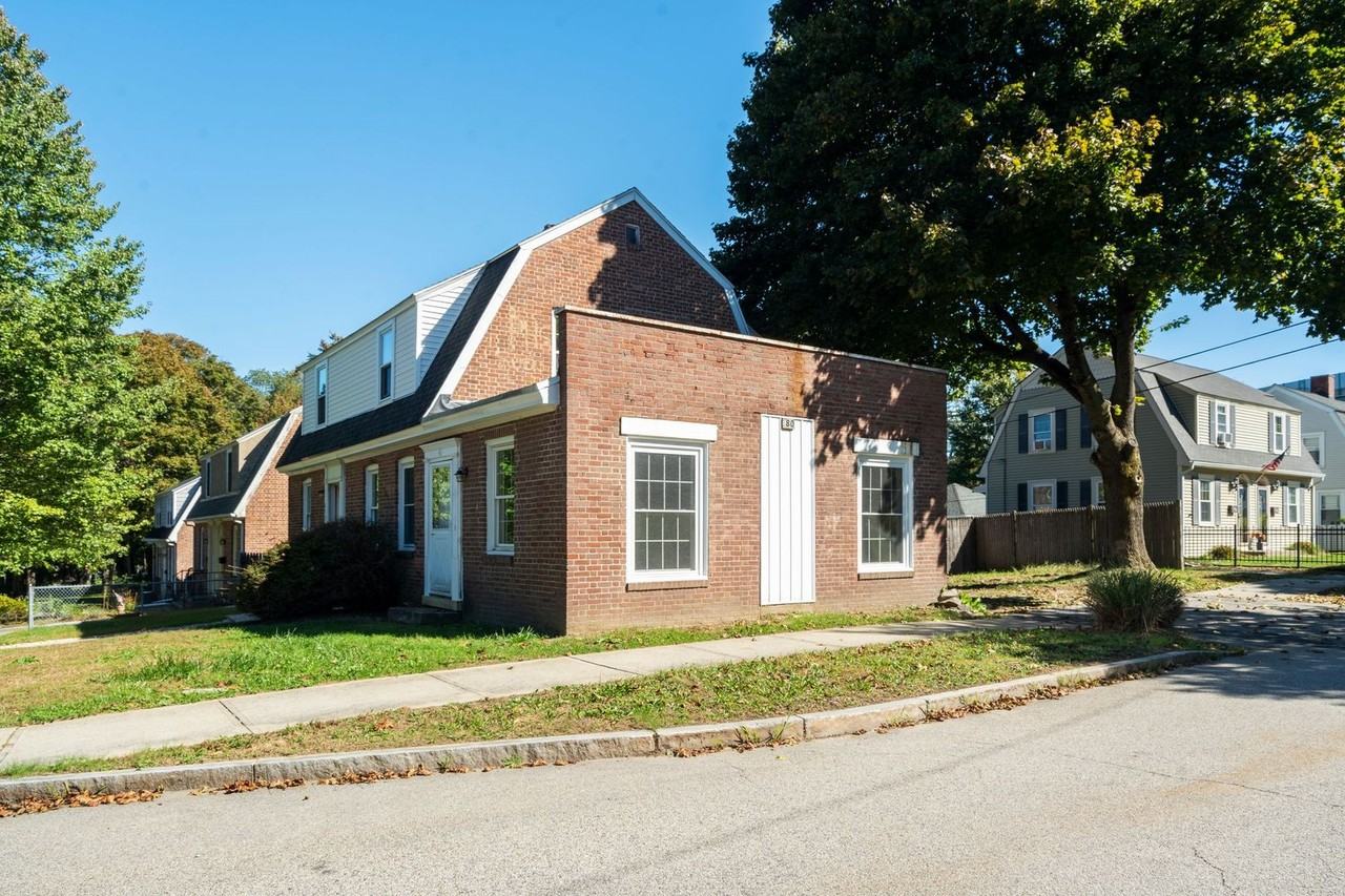 80 Concord Way - Photo 4 of 25