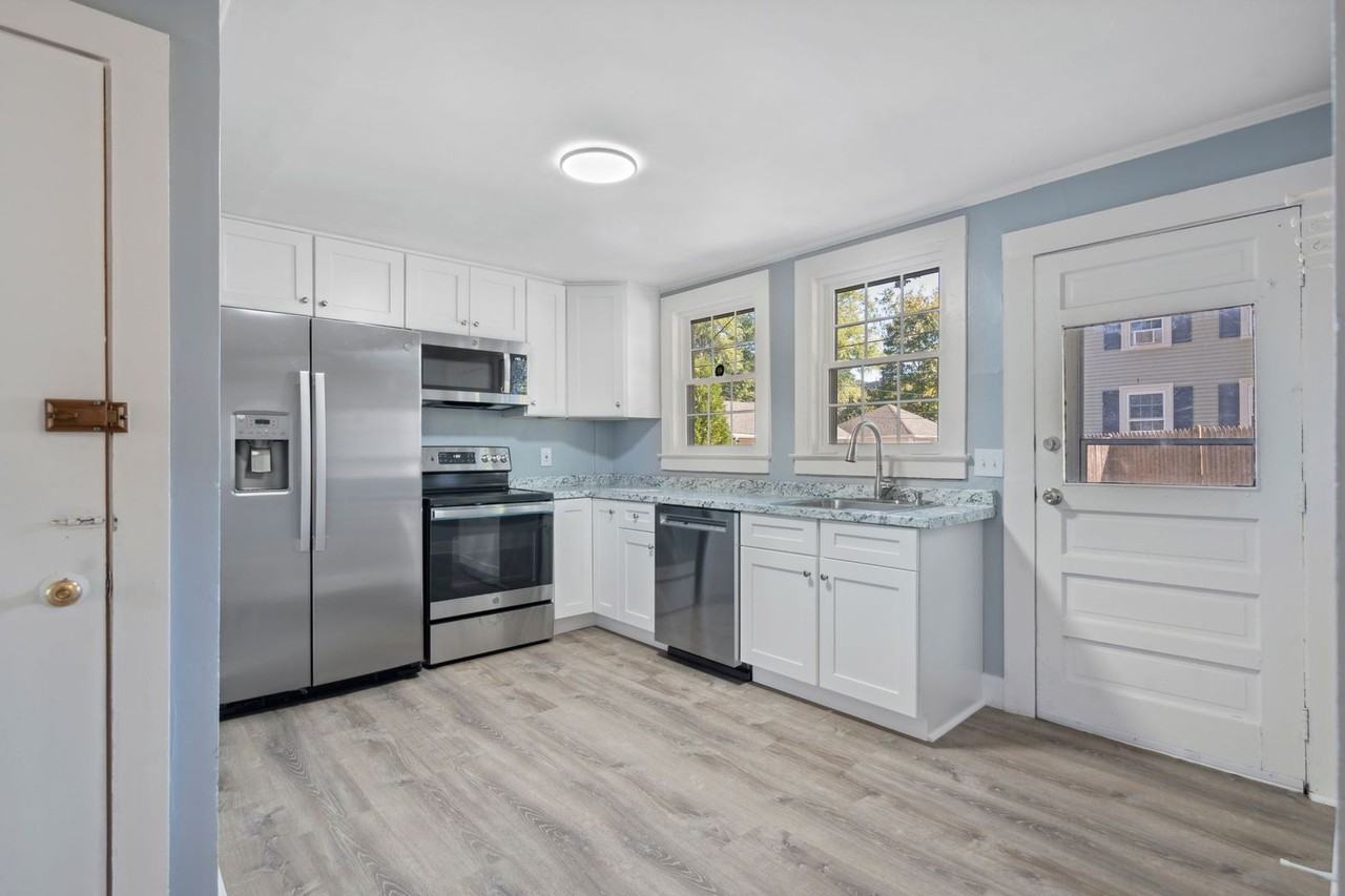 80 Concord Way - Photo 5 of 25