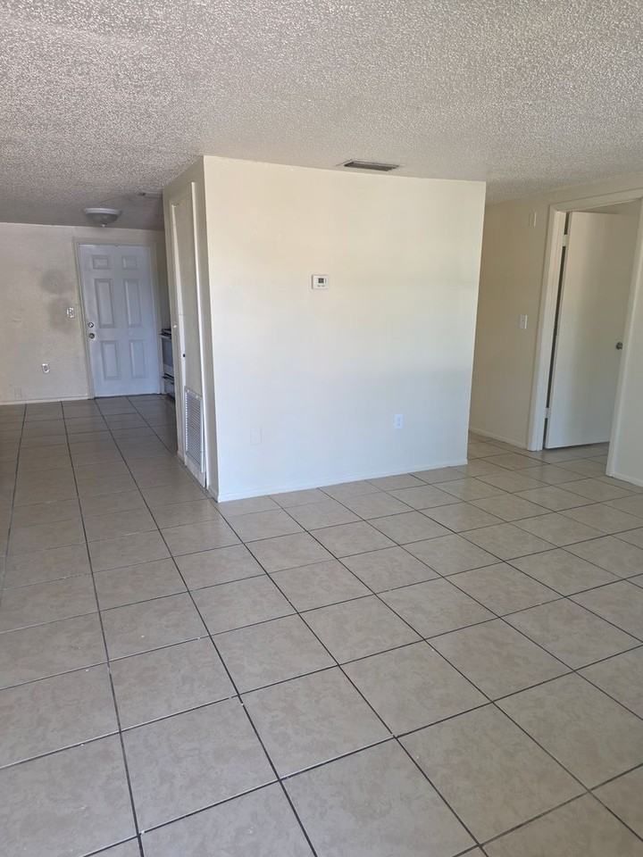 1020 61st Avenue Ter E - Photo 2 of 6