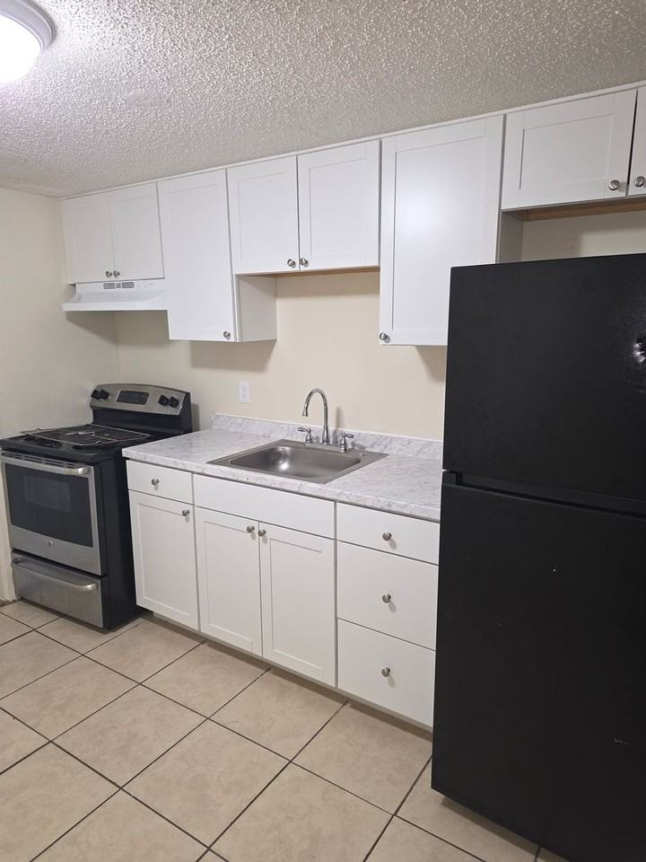 1020 61st Avenue Ter E - Photo 3 of 6