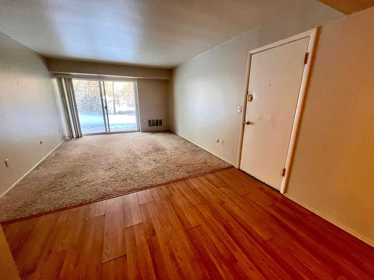 4062 Sanlin Dr - Photo 6 of 12