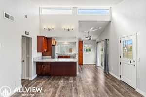 featured image of 2226 Pacific Ave