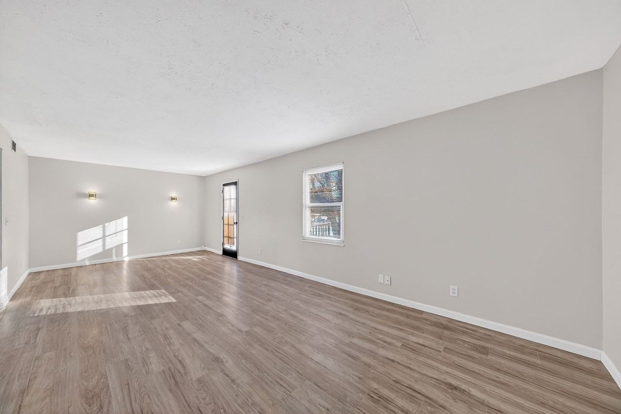 12115 Partridge Run Dr - Photo 5 of 27