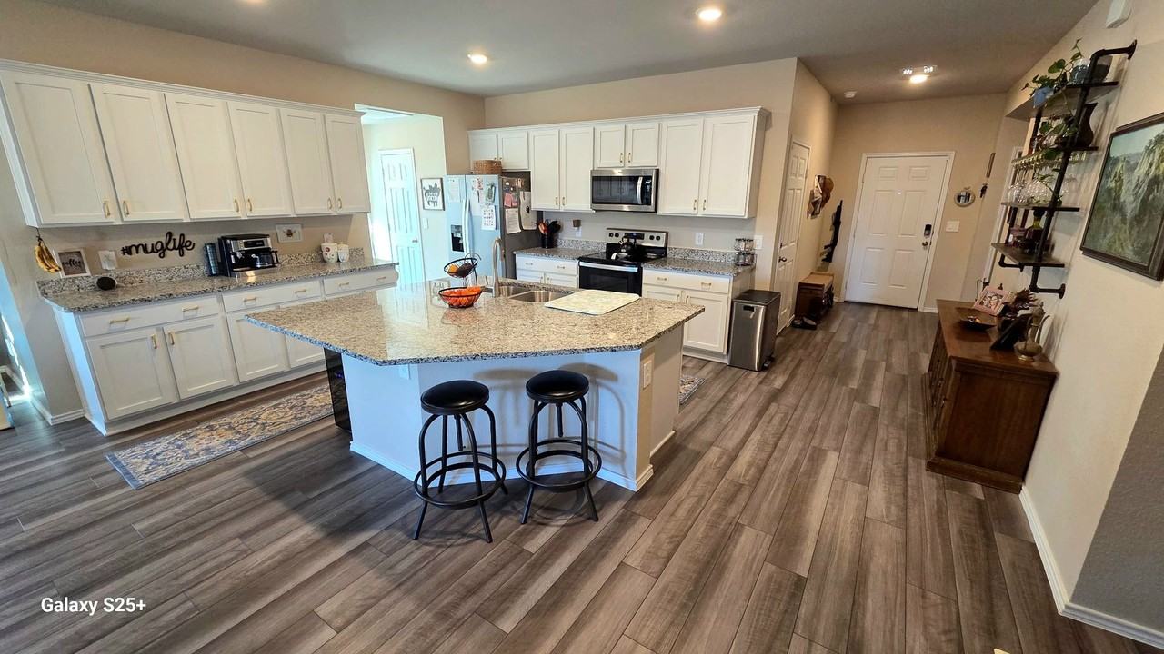 2569 Merganser Dr - Photo 5 of 15