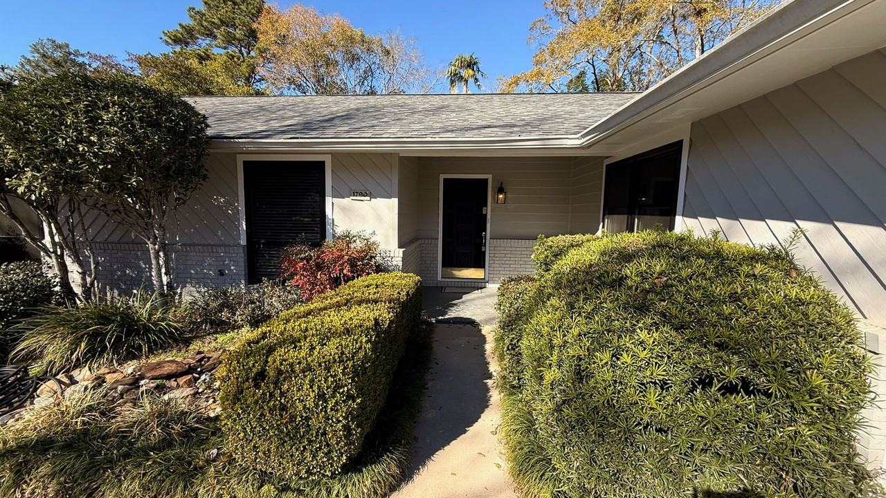 1790 Brown St - Photo 2 of 26