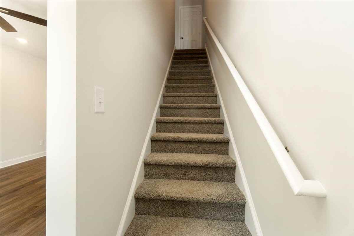 411 Whistle Way #411 - Photo 5 of 32