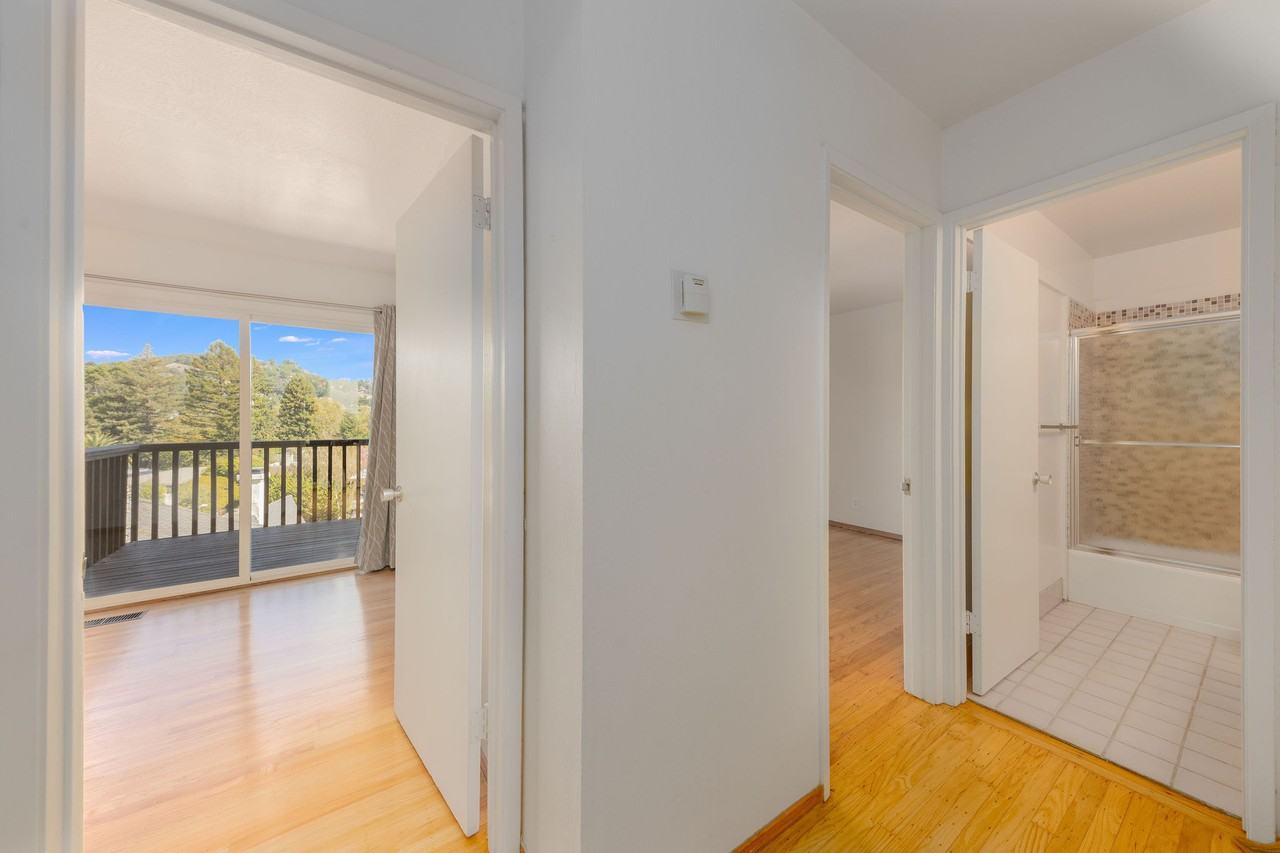 451 Ethel Ave #451 - Photo 4 of 19