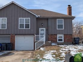 823 S Lindenwood Dr #823 - Photo 1 of 1