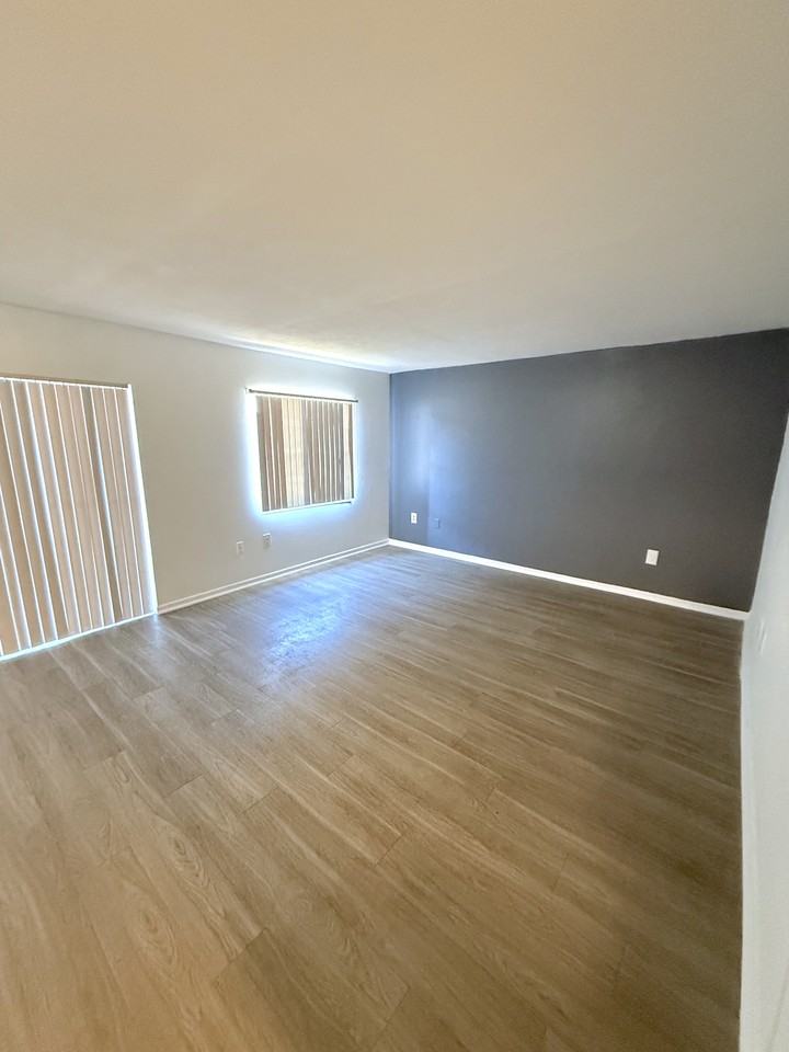 2527 N Alafaya Trl #1 - Photo 4 of 12