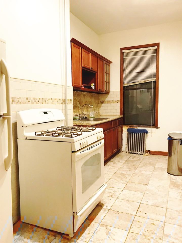 267 Covert St.2nd Floor1st #1 - Photo 5 of 14