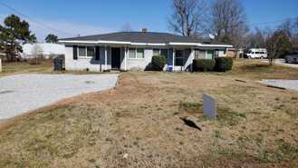 2 N Wingate Rd #A - Photo 1 of 1