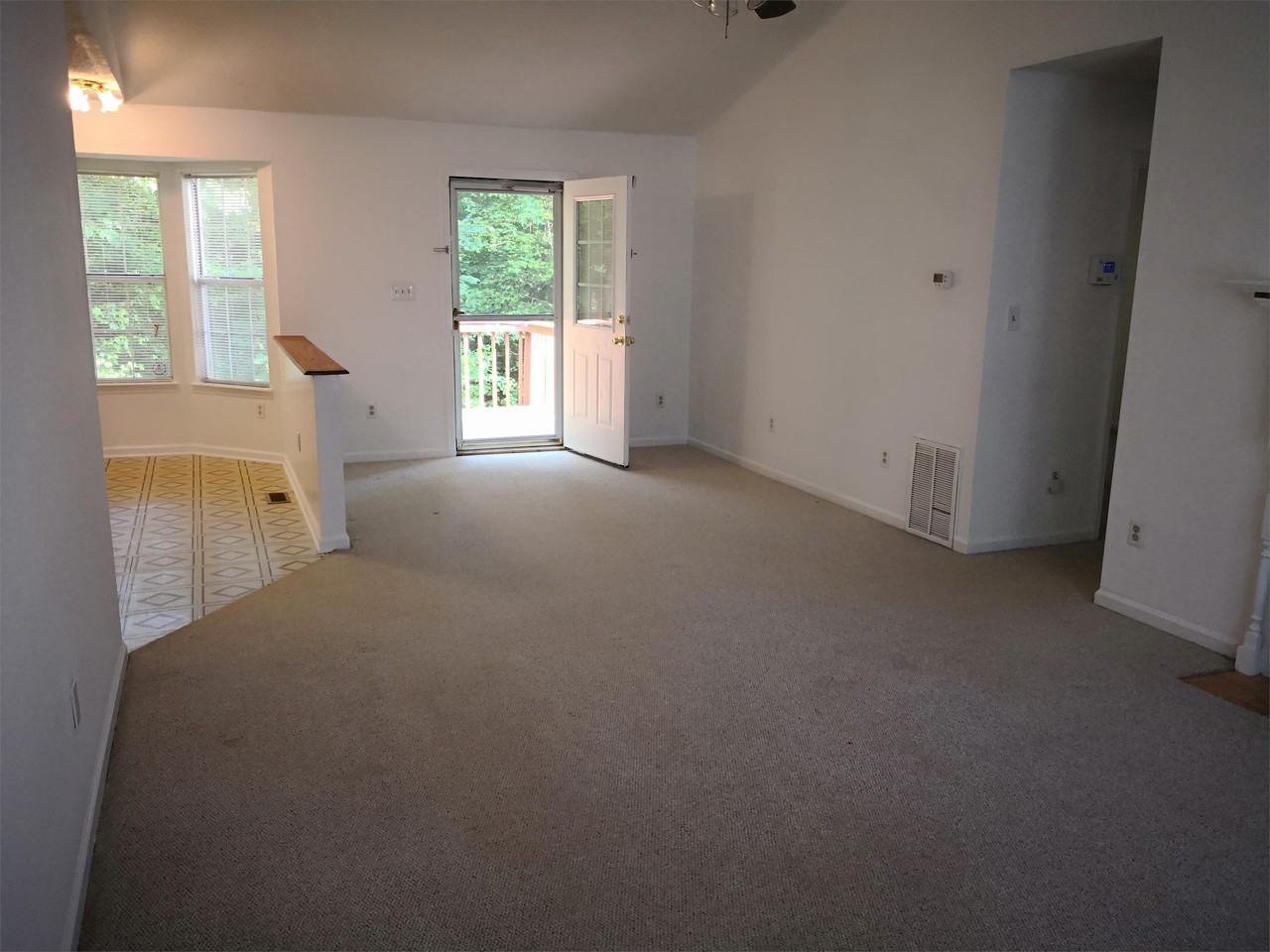 7 Silver Spur Ct #1 - Photo 2 of 15