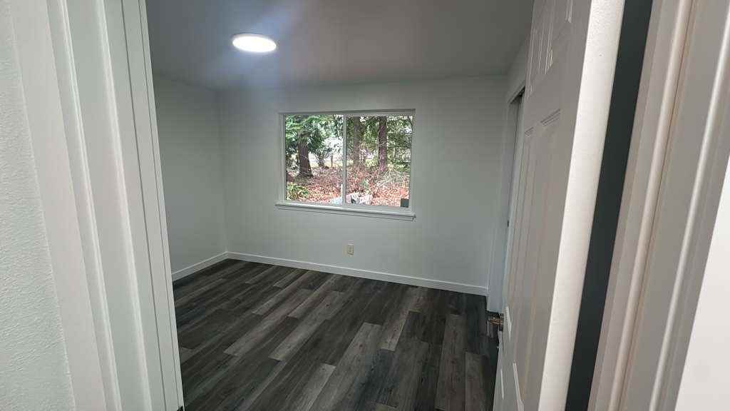 1433 Dearborn Ave #1433 - Photo 3 of 19