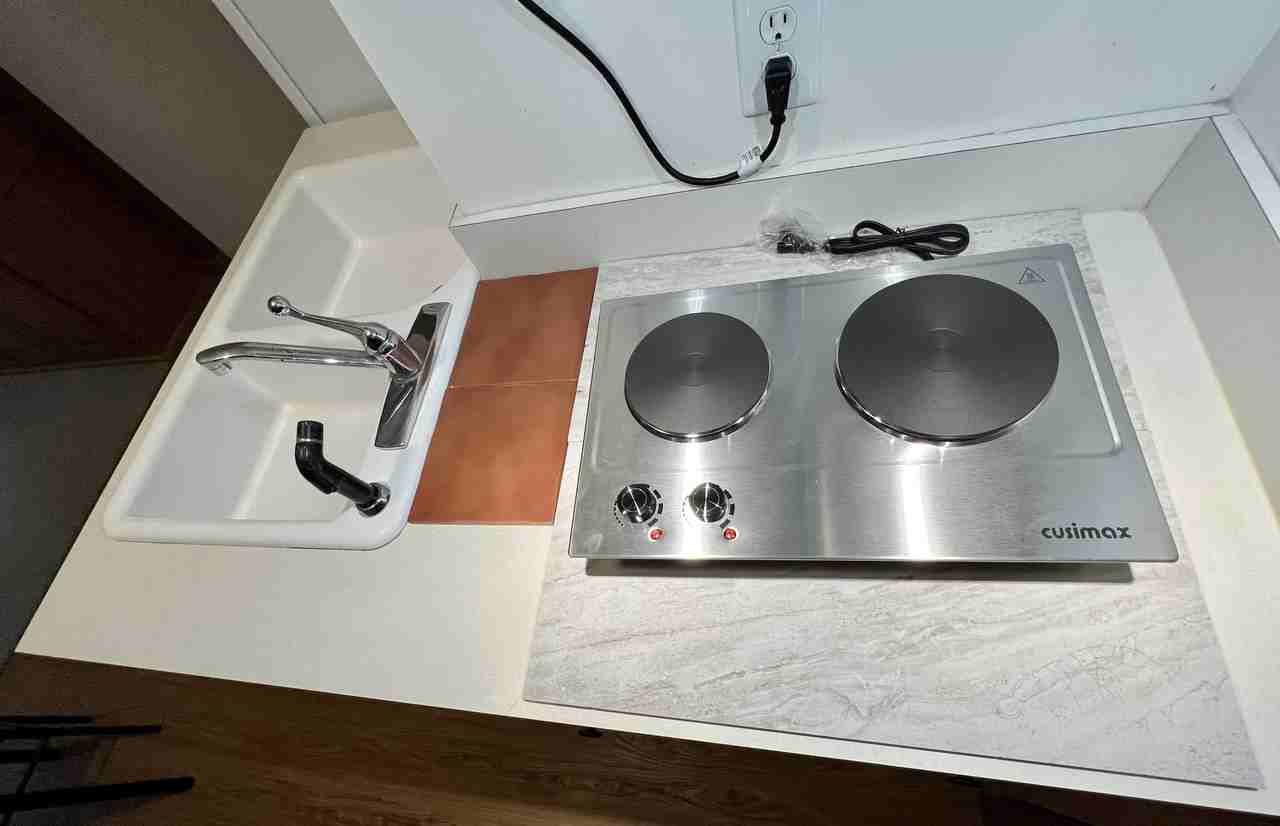 1200 Sarah Lynch Pl - Photo 4 of 27