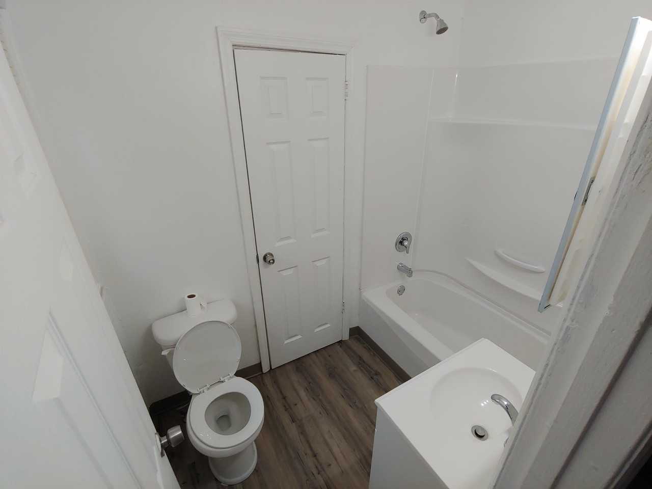 17 Lanford Dr #17 - Photo 4 of 27